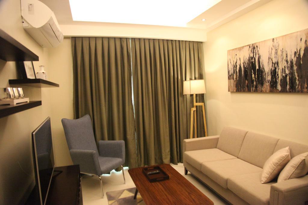 סבו Padgett Place Prime Suites מראה חיצוני תמונה