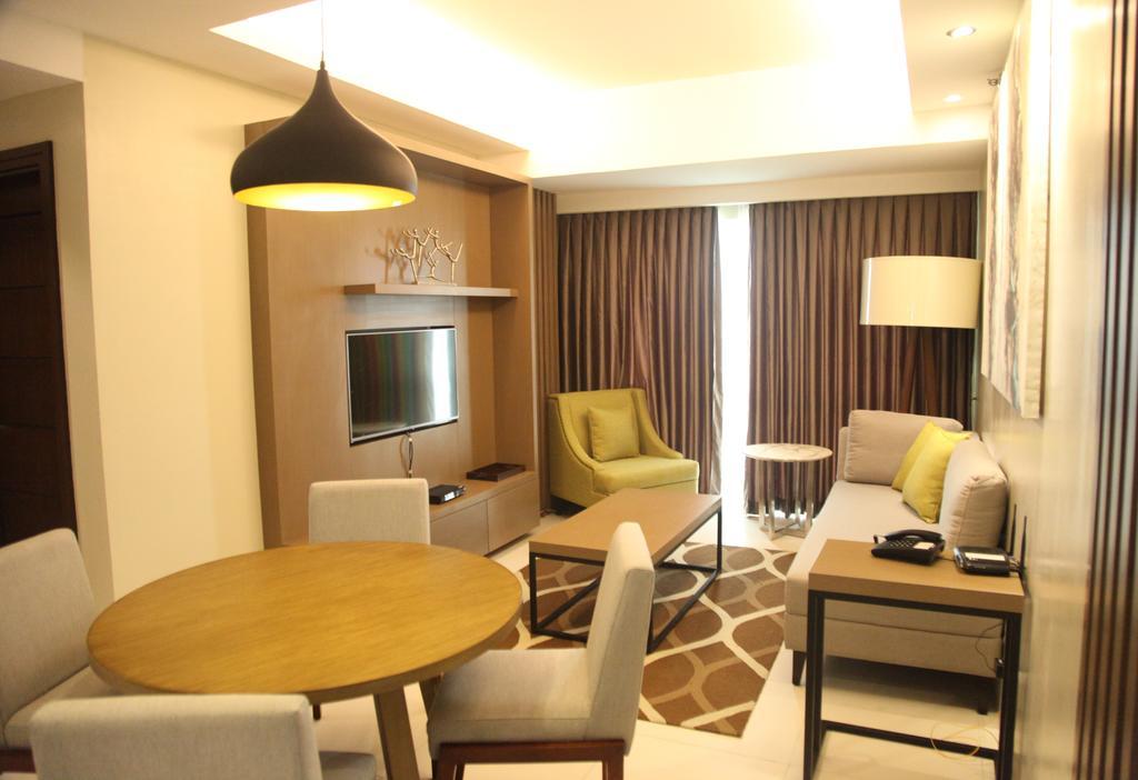 סבו Padgett Place Prime Suites מראה חיצוני תמונה