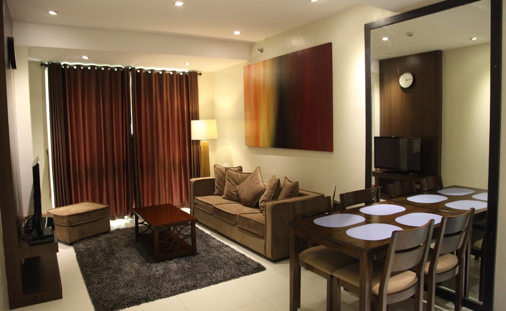 סבו Padgett Place Prime Suites מראה חיצוני תמונה