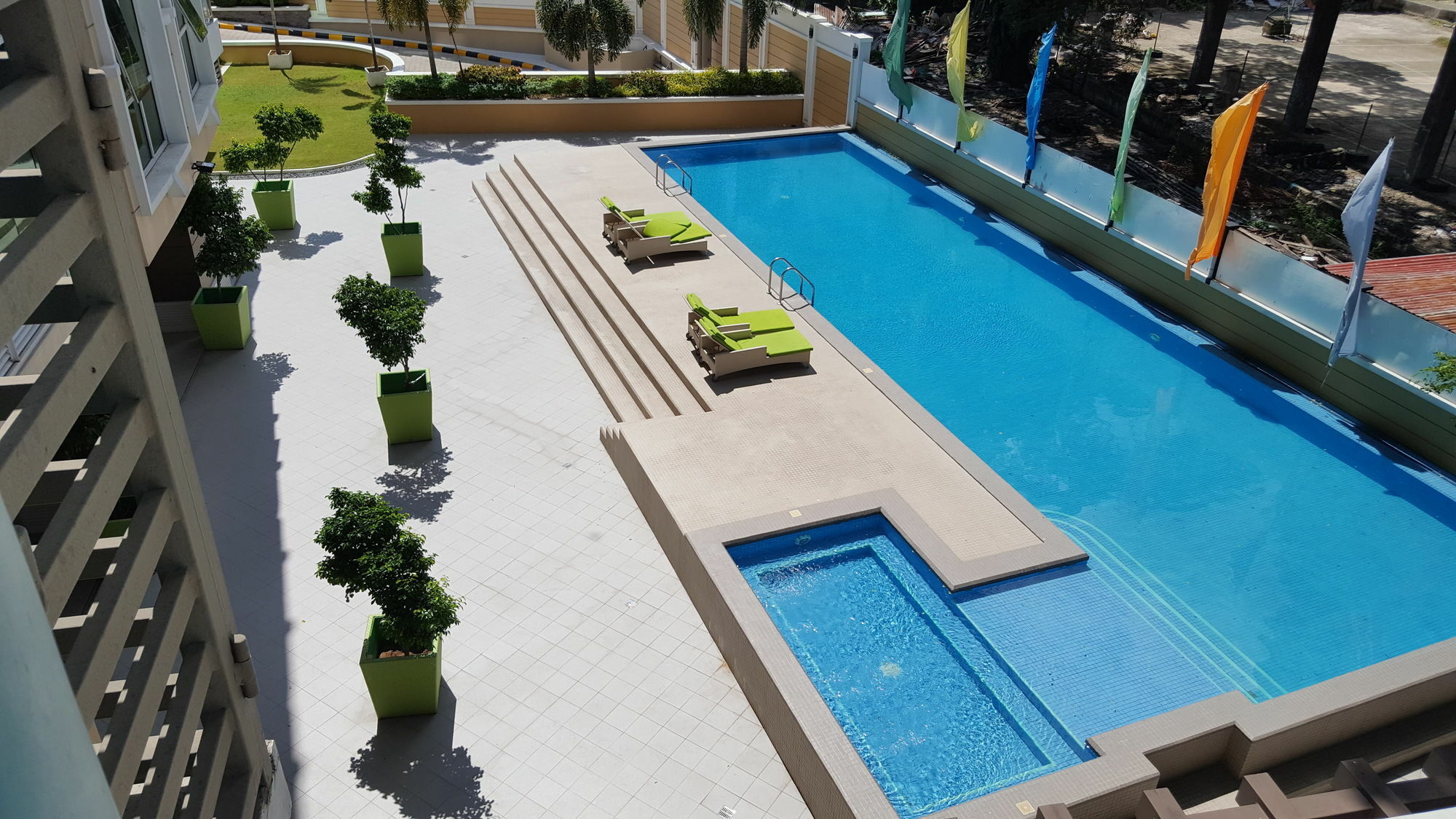 סבו Padgett Place Prime Suites מראה חיצוני תמונה