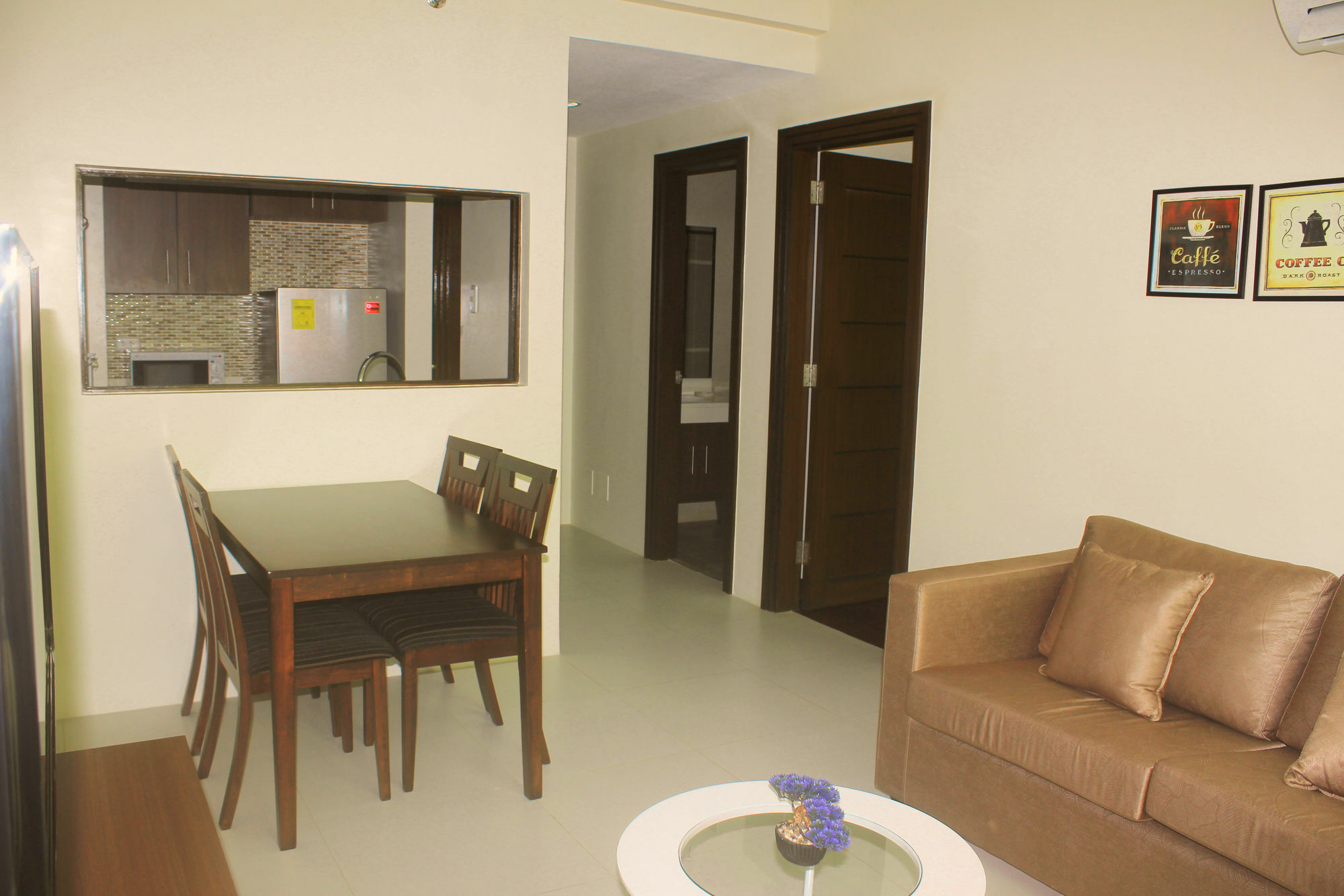 סבו Padgett Place Prime Suites מראה חיצוני תמונה