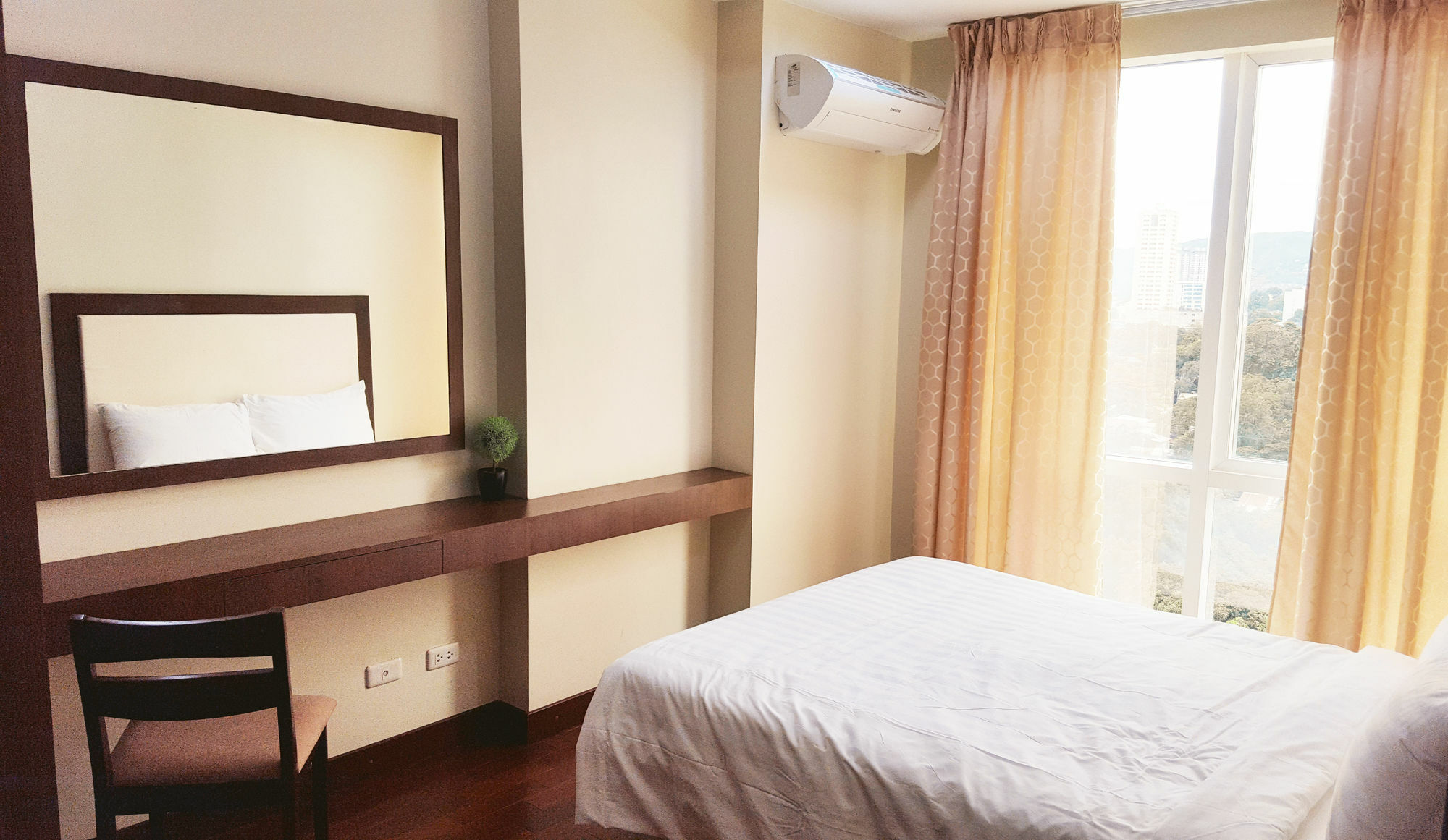 סבו Padgett Place Prime Suites מראה חיצוני תמונה
