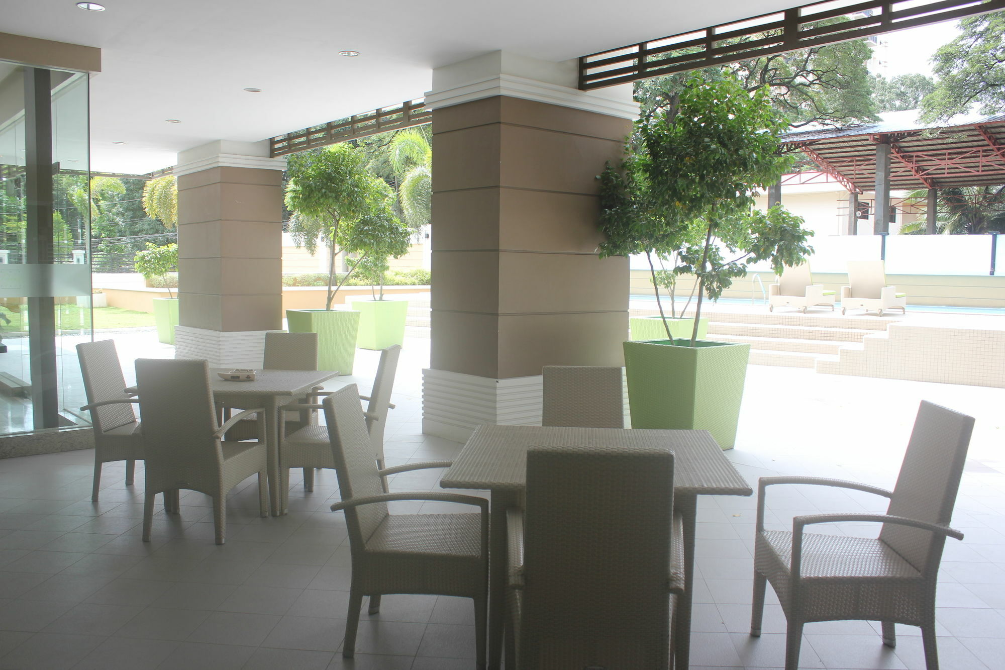 סבו Padgett Place Prime Suites מראה חיצוני תמונה